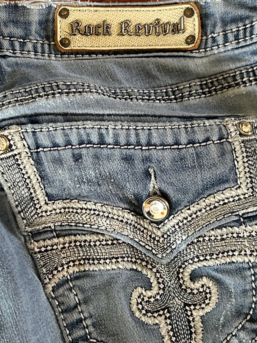 Rock Revival Luz Easy Straight Bedazzled Jeans Size 34 - Picture 4 of 15